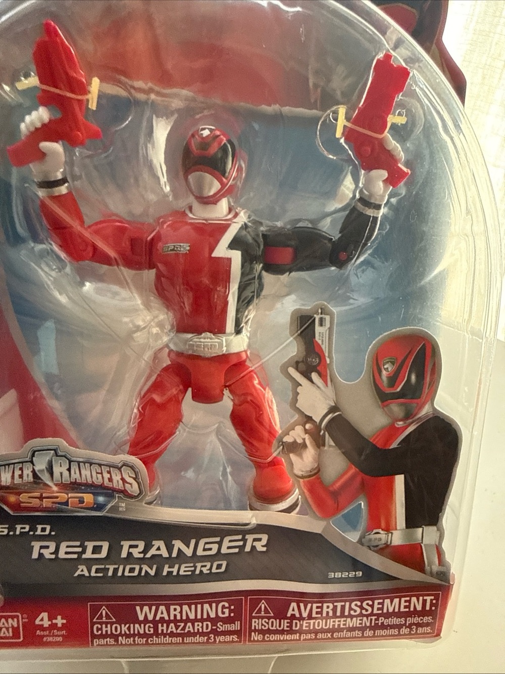 Power Ranger Red and Black Super Megaforce Red Ranger Action Figure - Picture 7 of 8
